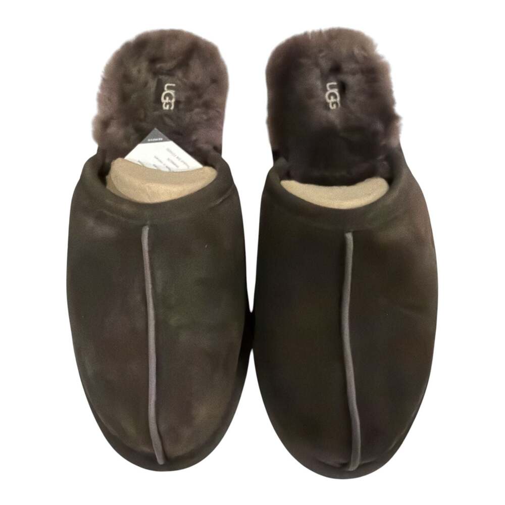 UGG Men's Scuff Suede Slippers in Dusted Cocoa